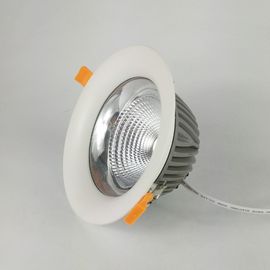 চীন উচ্চ Lumen 90mm LED Downlight, AC100 - 240V হোয়াইট Recessed Downlights সরবরাহকারী